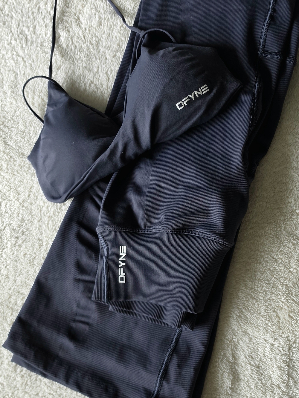 DFYNE Vision Set (Carbon)
